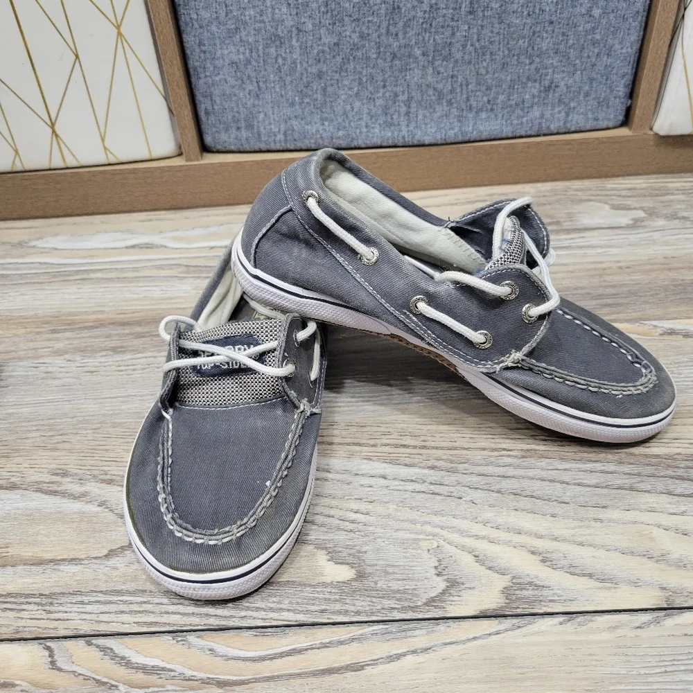 Sperry Halyard 2-Eye canvas boat shoes Boys Size 3 M Gray